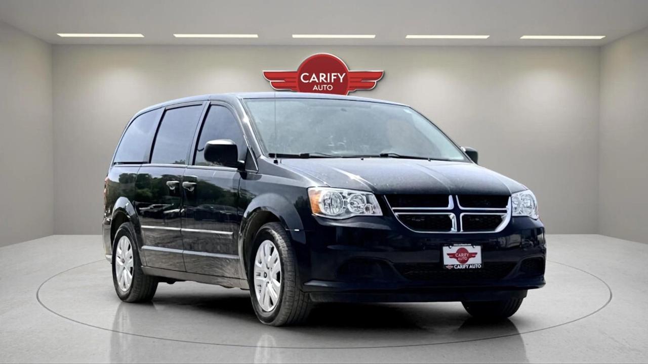 2017 Dodge Grand Caravan CANADA VALUE PACKAGE Photo2