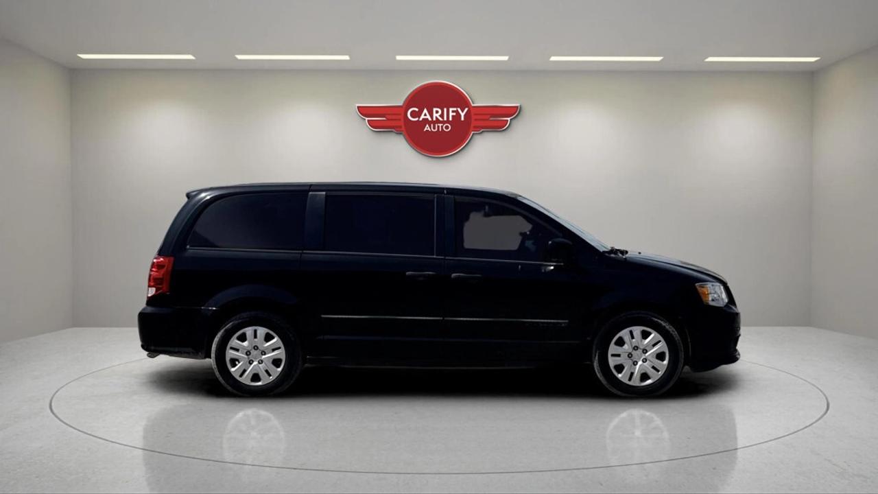 2017 Dodge Grand Caravan CANADA VALUE PACKAGE Photo