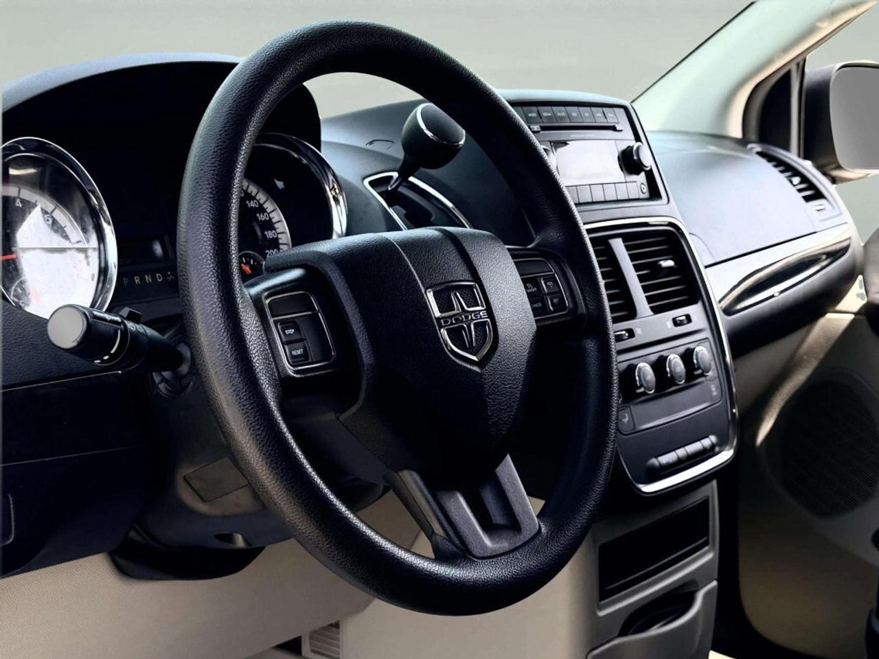 2017 Dodge Grand Caravan CANADA VALUE PACKAGE Photo