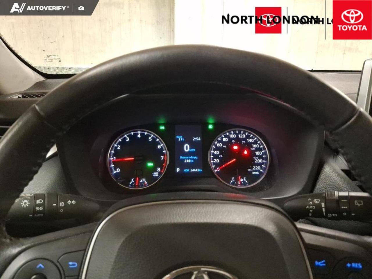 2022 Toyota RAV4 XLE 4dr All-wheel Drive Photo