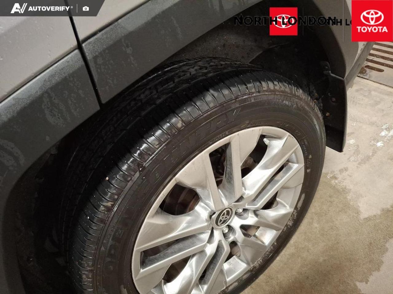 2022 Toyota RAV4 XLE 4dr All-wheel Drive Photo