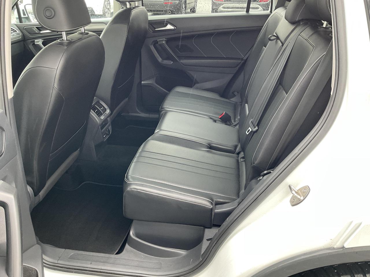 2024 Volkswagen Tiguan Comfortline 4dr All-wheel Drive 4MOTION Photo
