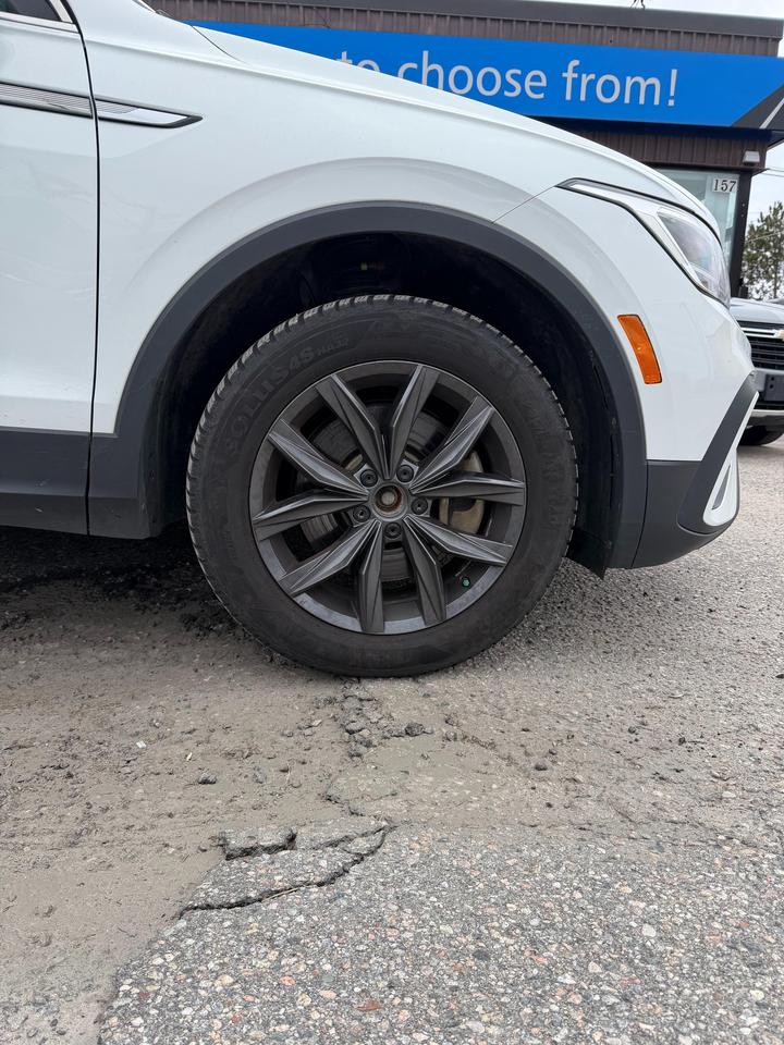 2024 Volkswagen Tiguan Comfortline 4dr All-wheel Drive 4MOTION Photo