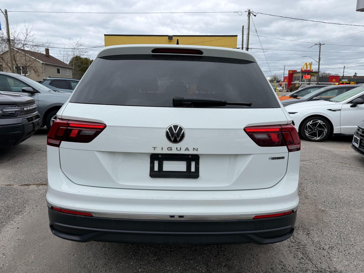 2024 Volkswagen Tiguan Comfortline 4dr All-wheel Drive 4MOTION Photo
