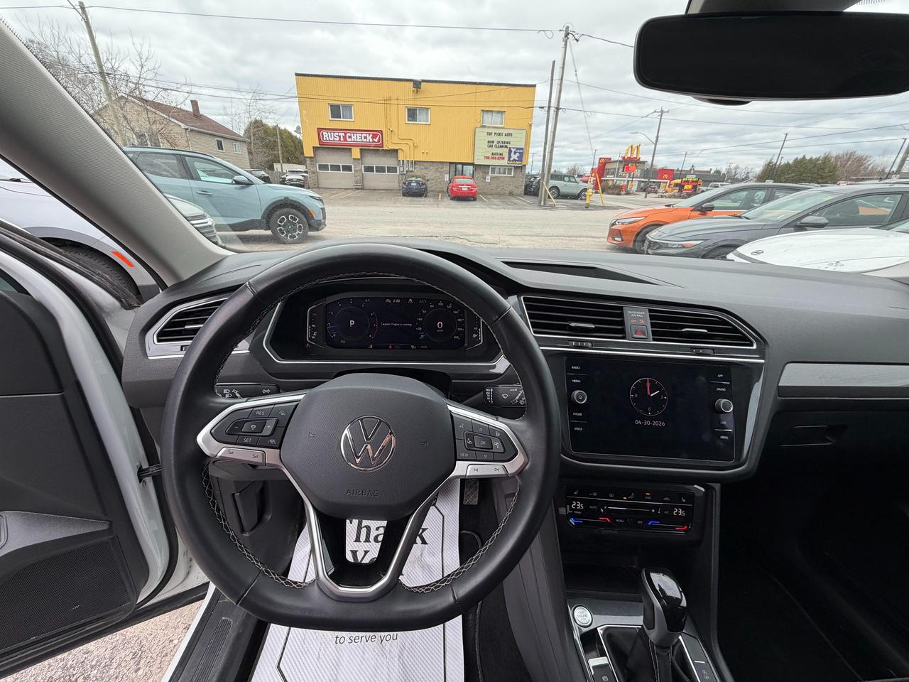 2024 Volkswagen Tiguan Comfortline 4dr All-wheel Drive 4MOTION Photo