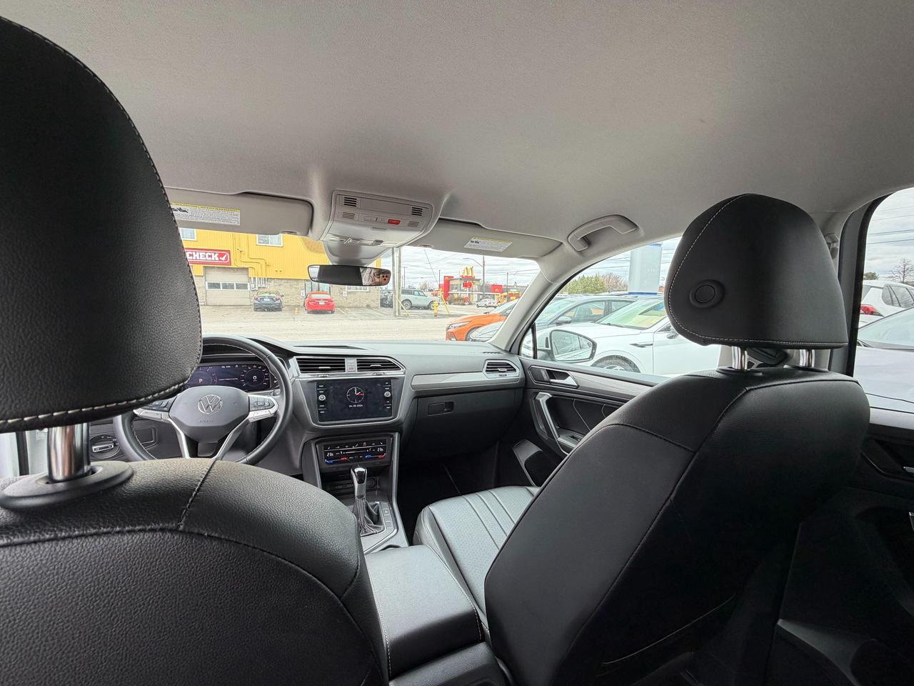 2024 Volkswagen Tiguan Comfortline 4dr All-wheel Drive 4MOTION Photo