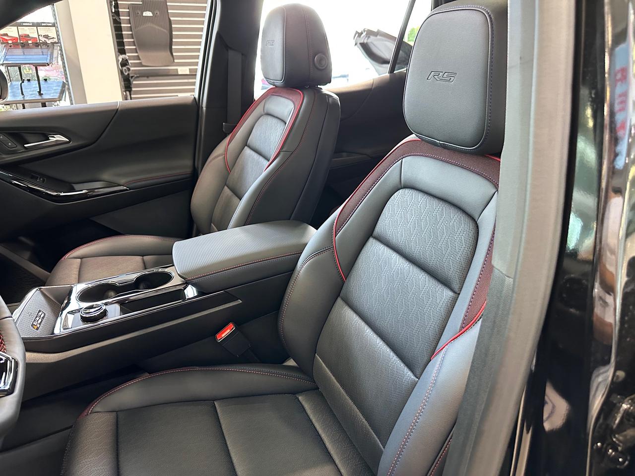 2026 Chevrolet Equinox RS 4dr All-Wheel Drive Photo
