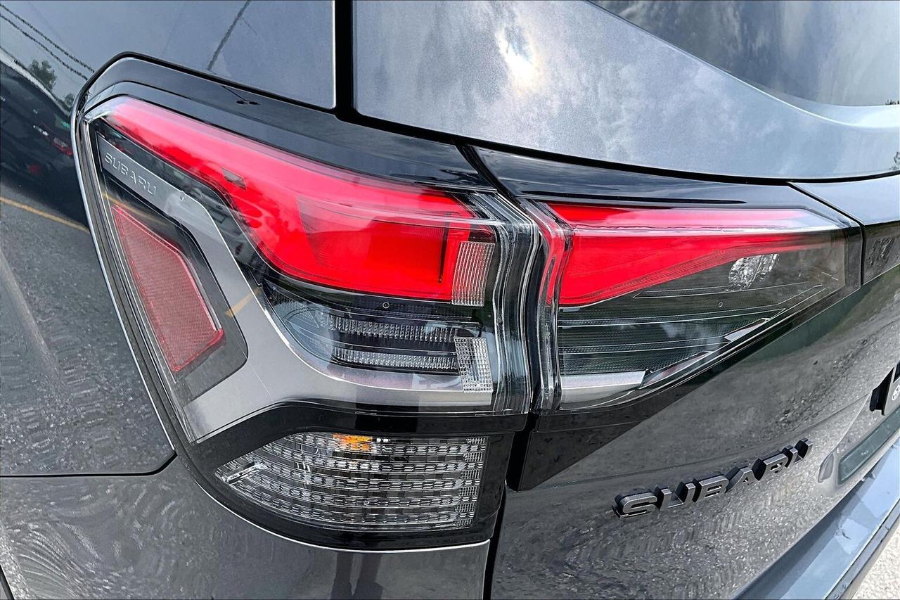 2025 Subaru Forester CONVENIENCE AWD   CLEAN CARFAX   EYESIGHT SAFETY Photo