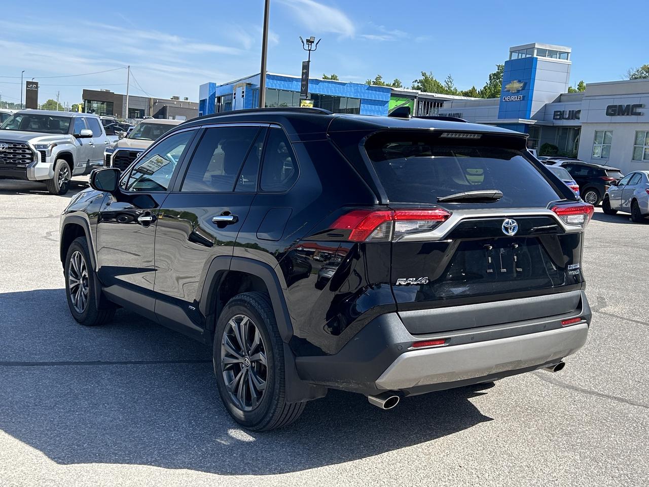 2022 Toyota RAV4 Hybrid Limited AWD Photo2