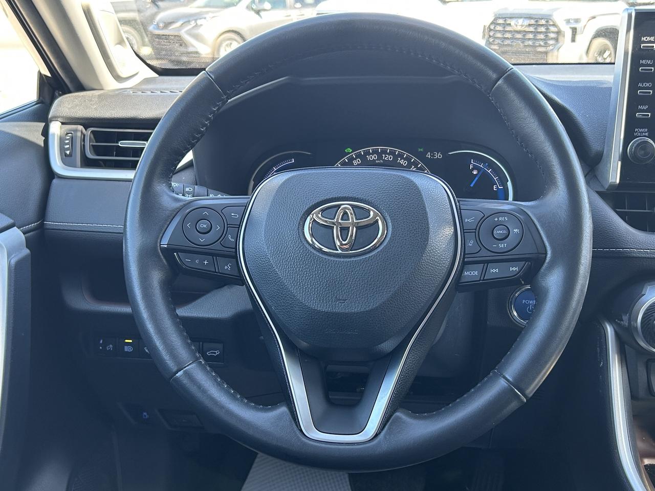 2022 Toyota RAV4 Hybrid Limited AWD Photo