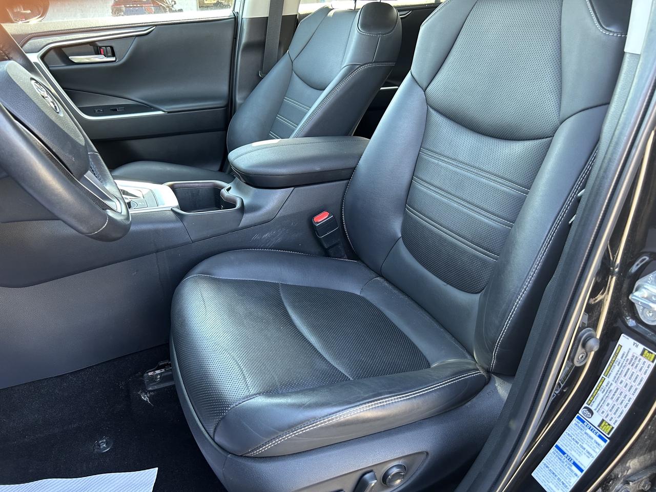 2022 Toyota RAV4 Hybrid Limited AWD Photo