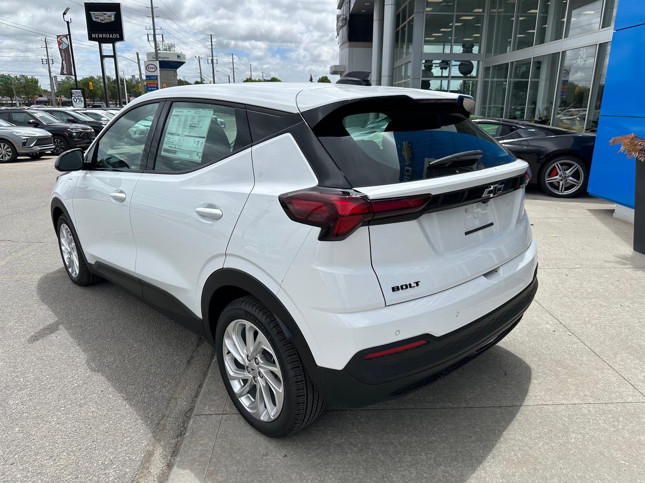2027 Chevrolet Bolt LT 4dr Photo