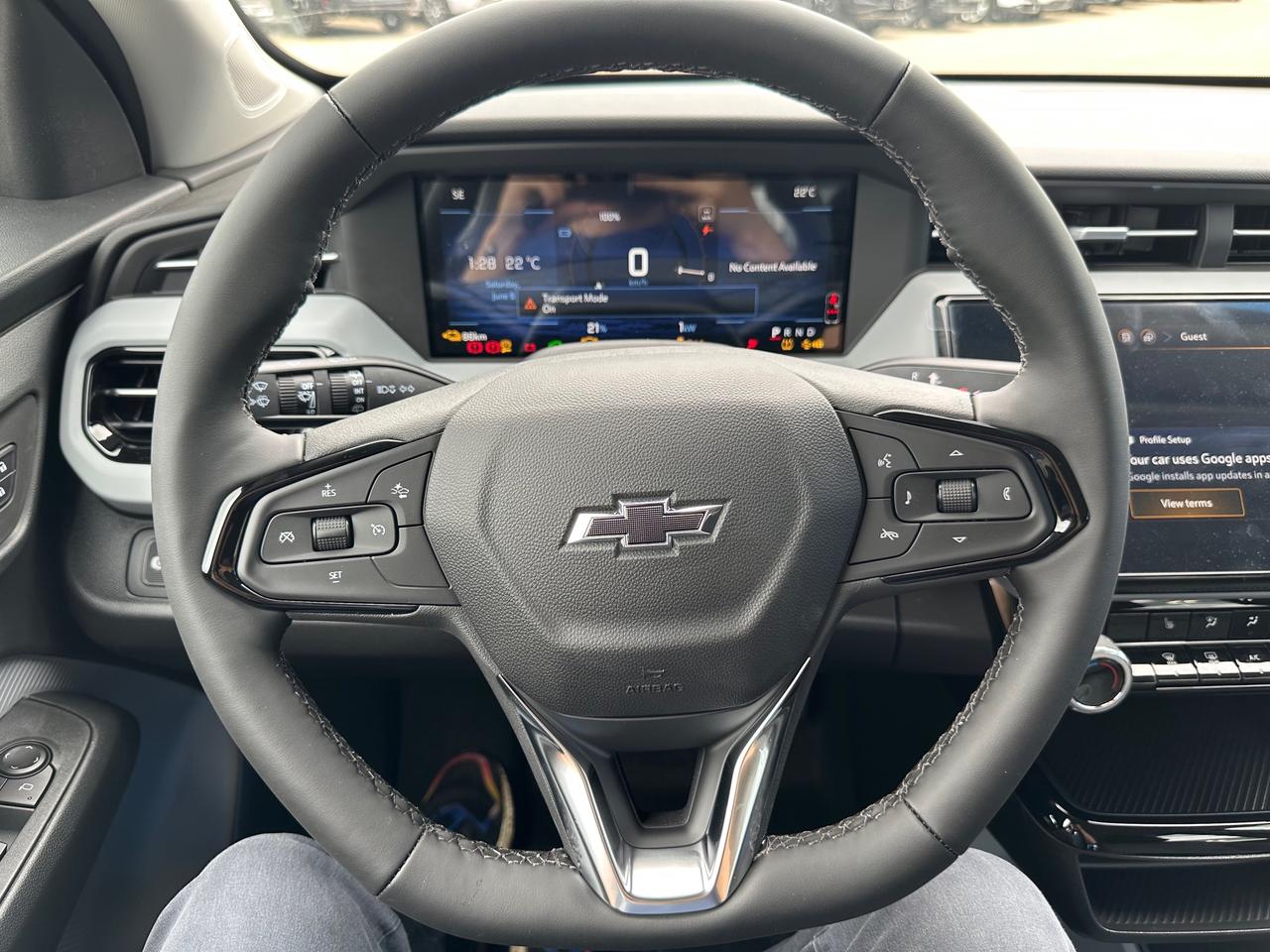 2027 Chevrolet Bolt LT 4dr Photo