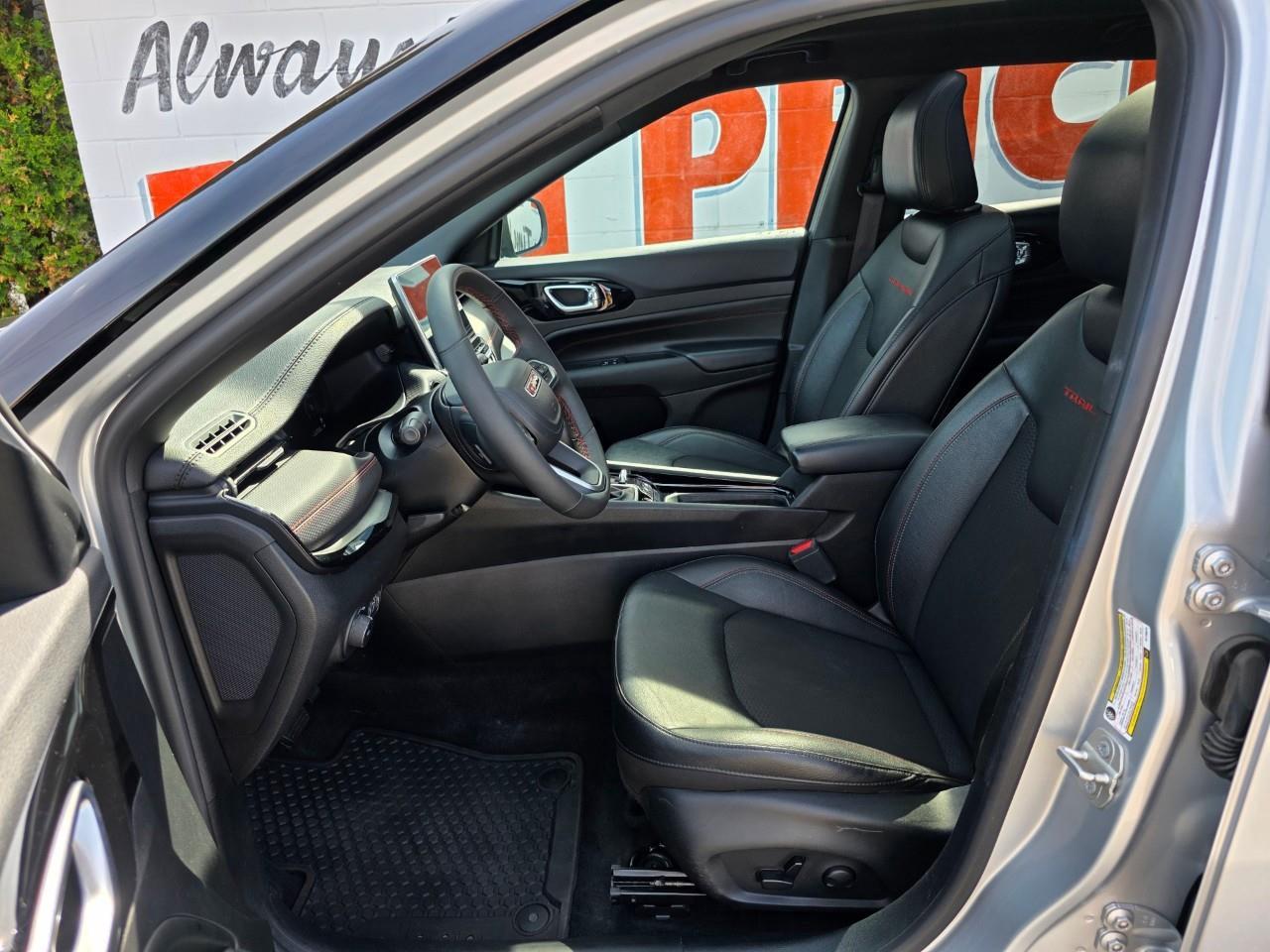 2024 Jeep Compass Trailhawk 4dr 4x4 Photo