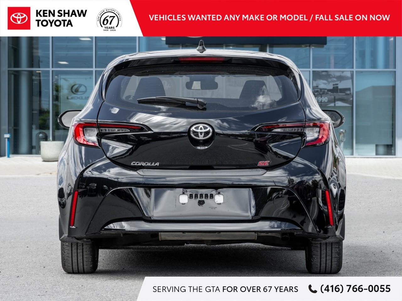 2023 Toyota Corolla Hatchback Base 5dr Photo