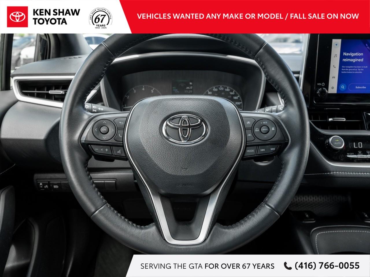 2023 Toyota Corolla Hatchback Base 5dr Photo