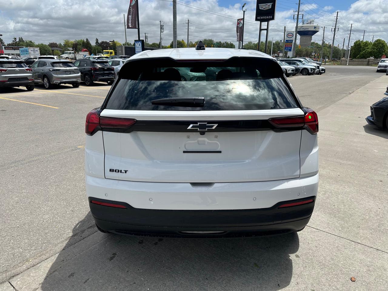 2027 Chevrolet Bolt LT 4dr Photo