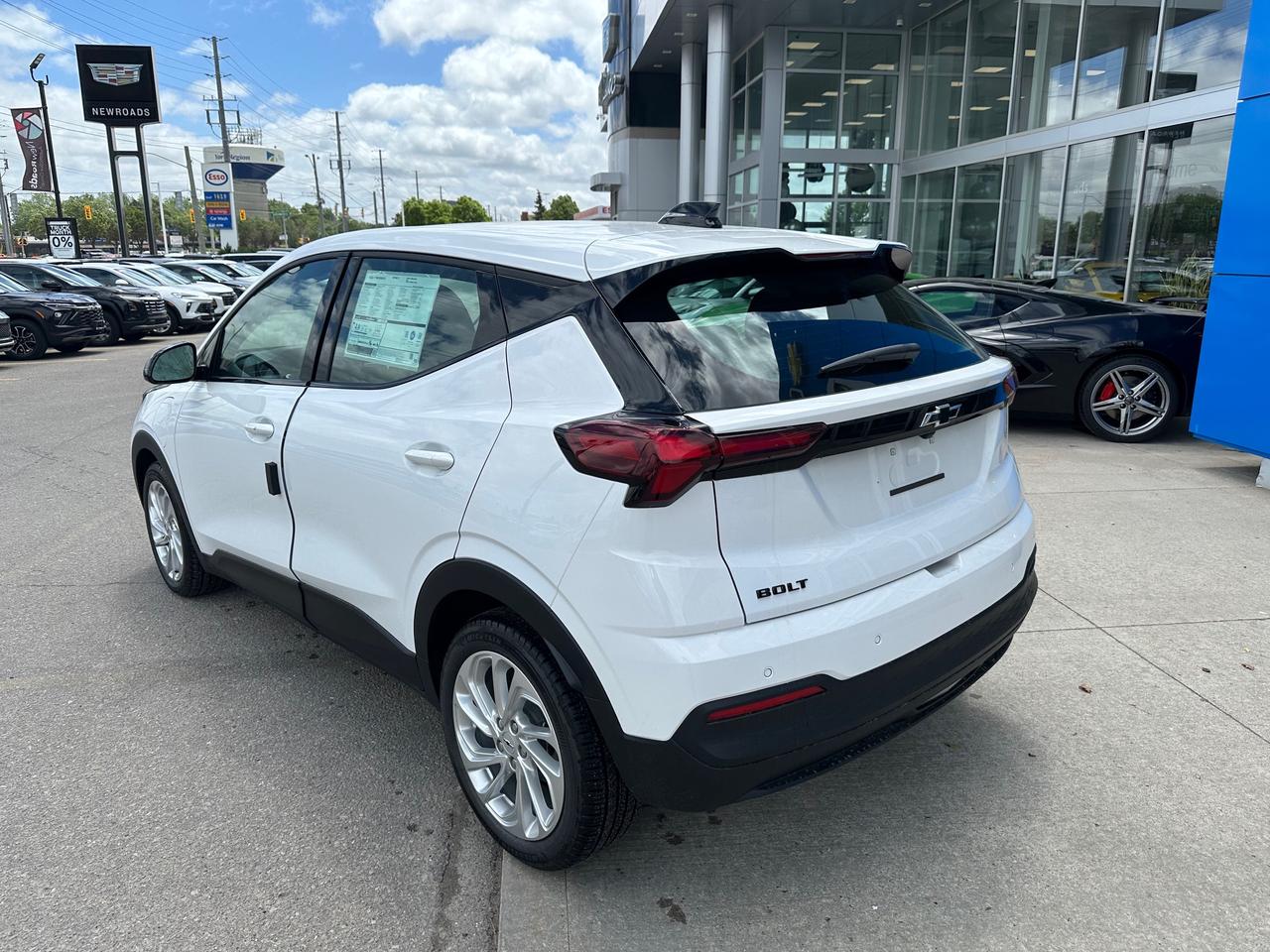 2027 Chevrolet Bolt LT 4dr Photo
