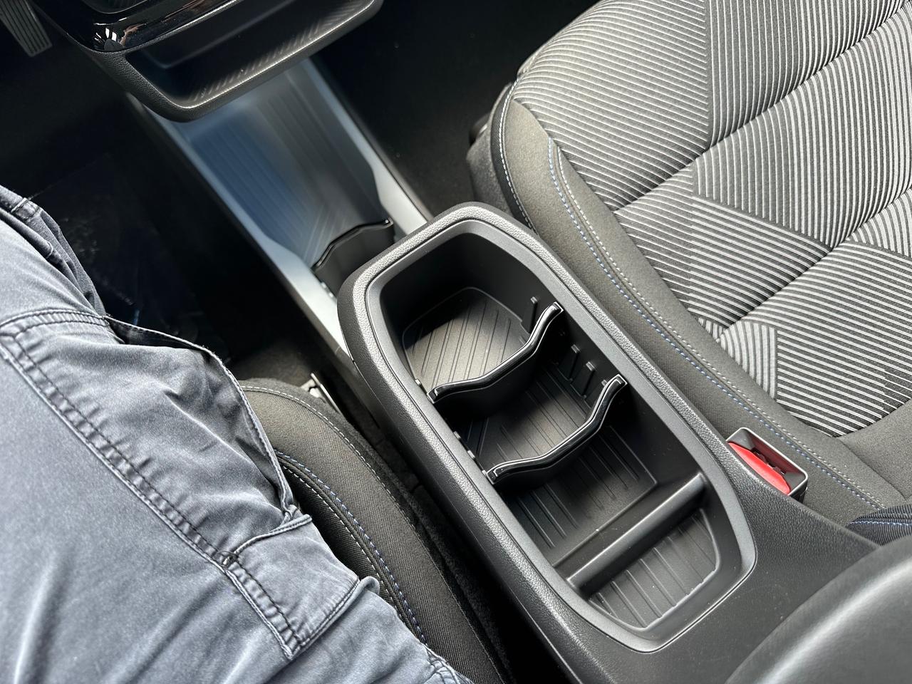 2027 Chevrolet Bolt LT 4dr Photo
