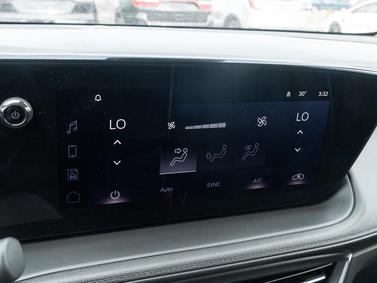 2024 Buick Encore GX Avenir 4dr All-Wheel Drive Photo
