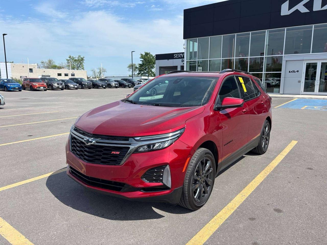 2023 Chevrolet Equinox RS Comes with Set of Snows / rims too Photo0