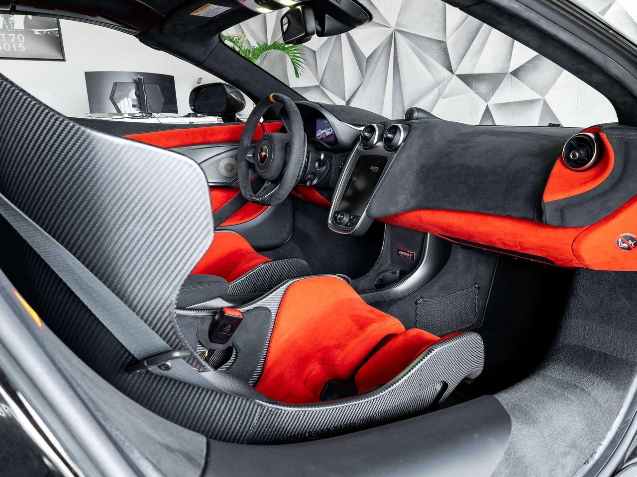 2020 McLaren 600LT  Photo