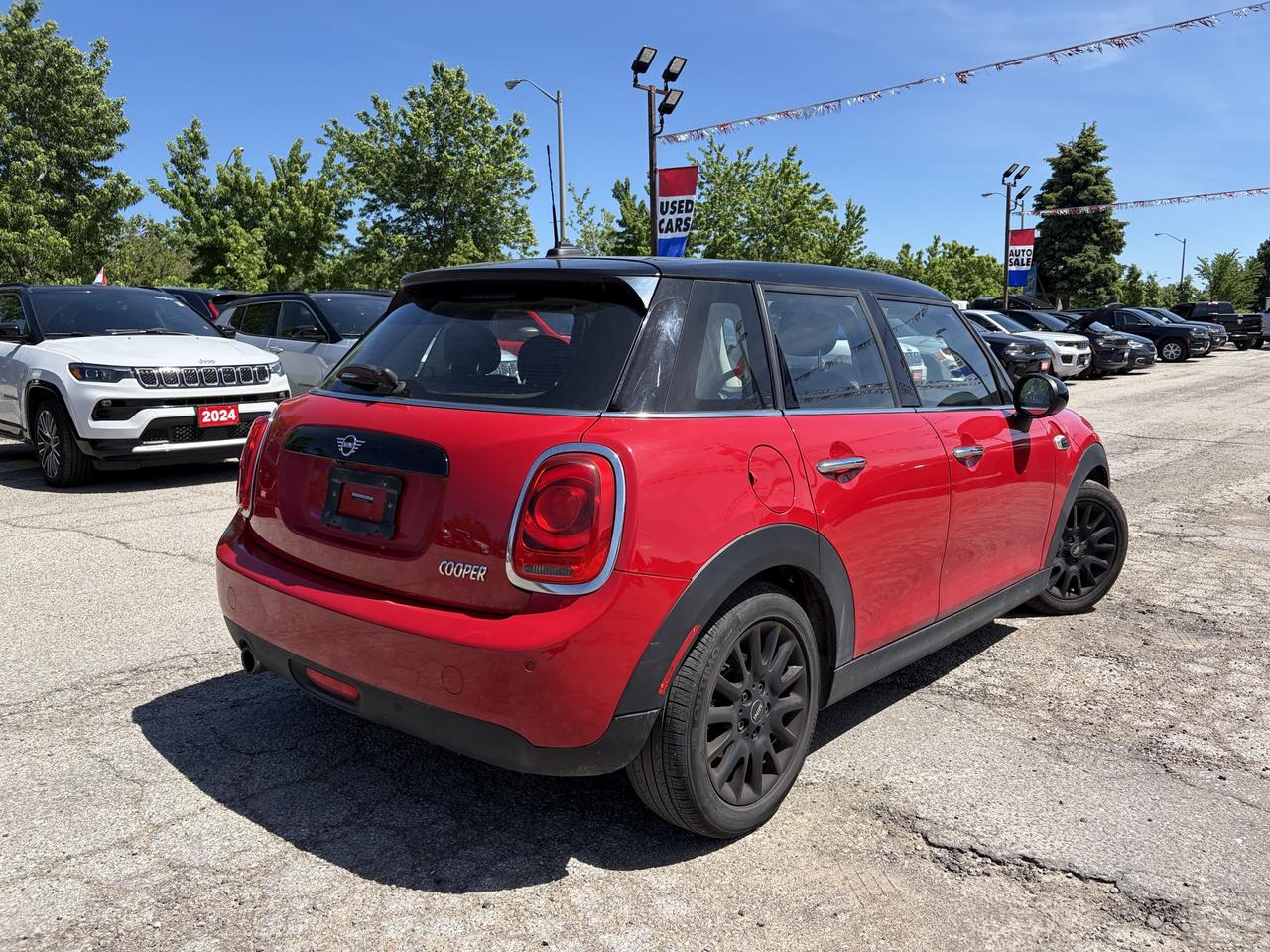 2019 MINI 5 Door Rare Manual Transmission Cooper Photo