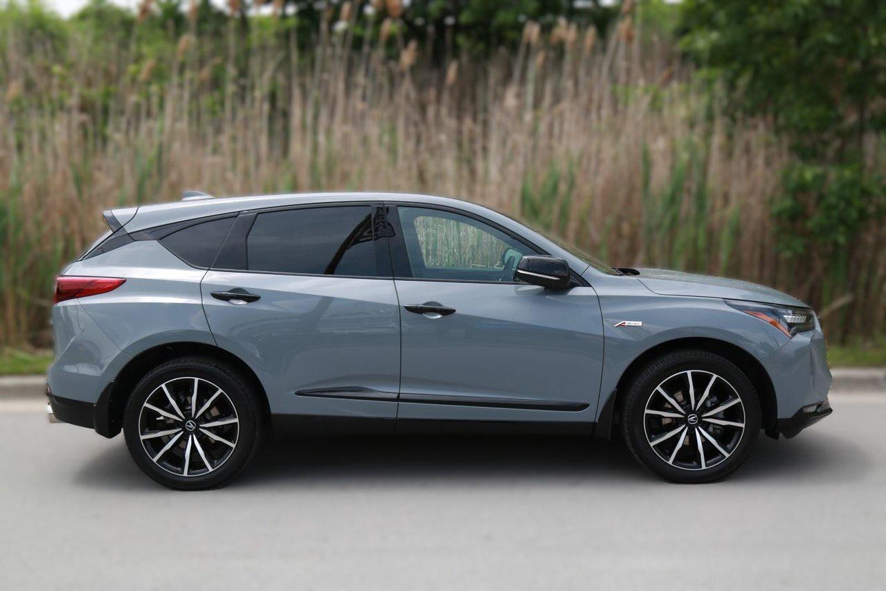 2025 Acura RDX Platinum Elite A-Spec Black Roof Photo