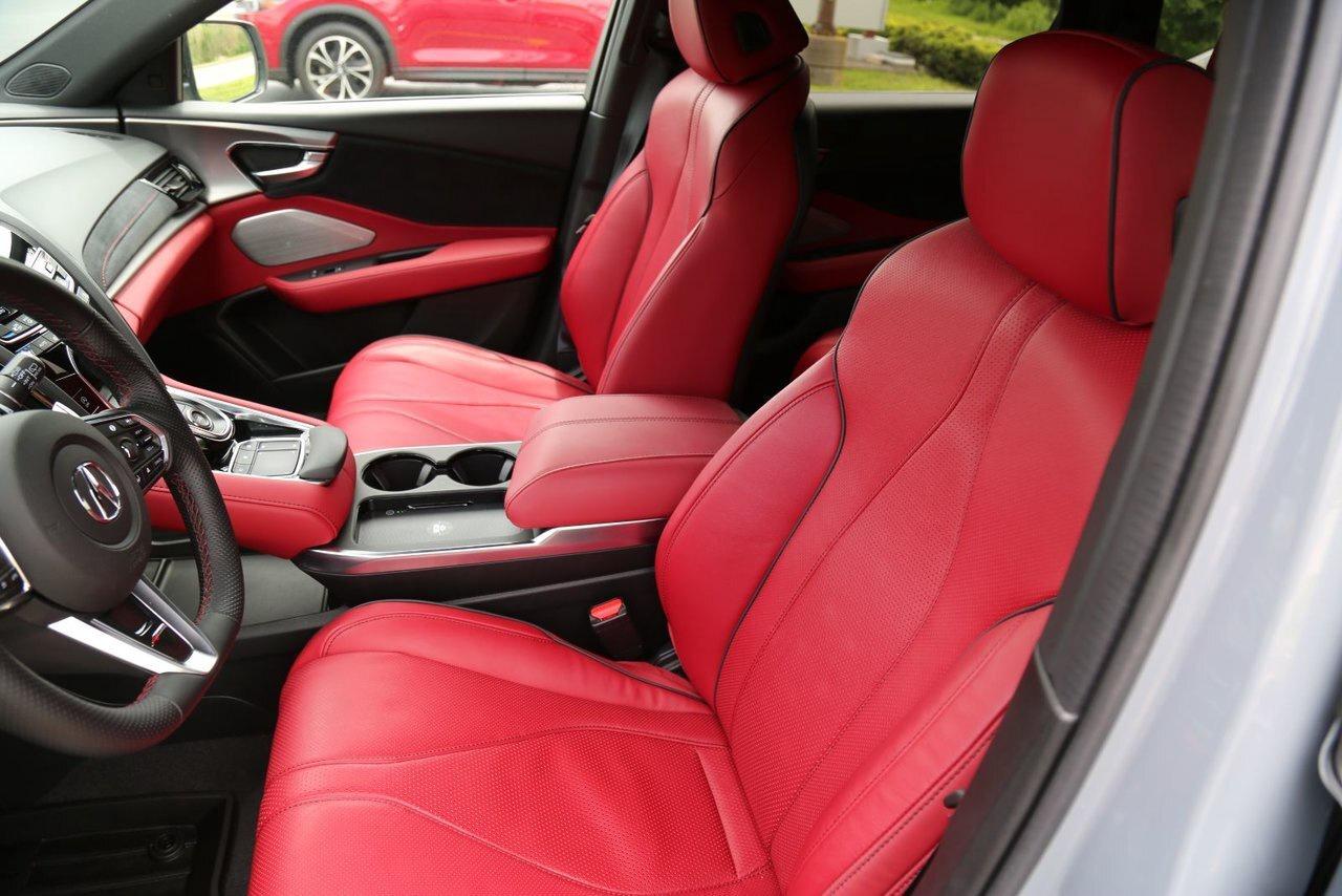 2025 Acura RDX Platinum Elite A-Spec Black Roof Photo