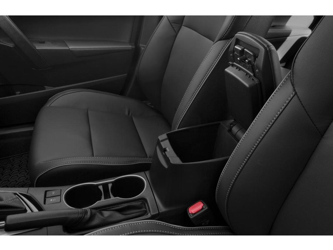 2015 Toyota Corolla S (M6) 4dr Sedan Photo