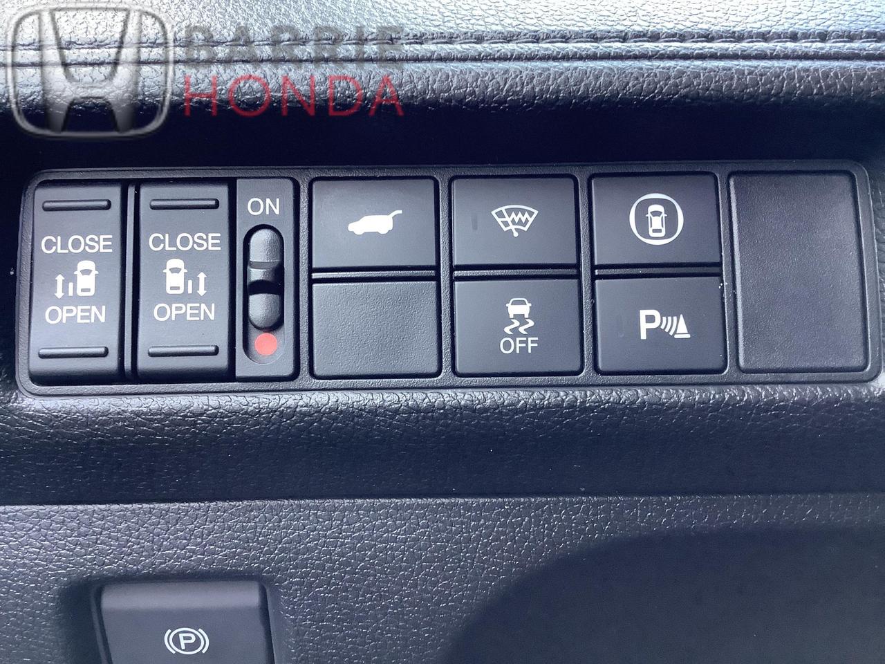 2023 Honda Odyssey Black Edition Passenger Van Photo