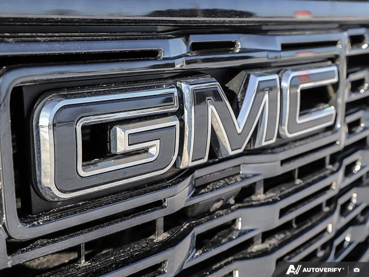 2023 GMC Sierra 1500 Crew Cab Short Box 4-Wheel Drive Denali Ultimate Photo