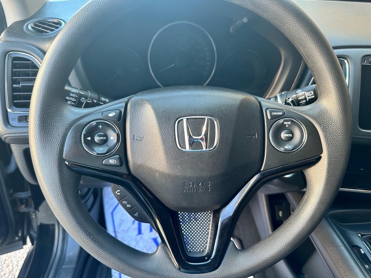 2018 Honda HR-V EX ~ AWD ~ ONE OWNER ~ NO ACCIDENTS ~ CERTIFIED Photo