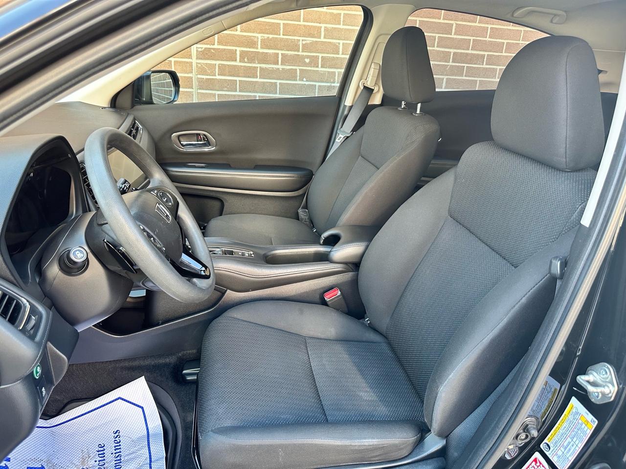 2018 Honda HR-V EX ~ AWD ~ ONE OWNER ~ NO ACCIDENTS ~ CERTIFIED Photo