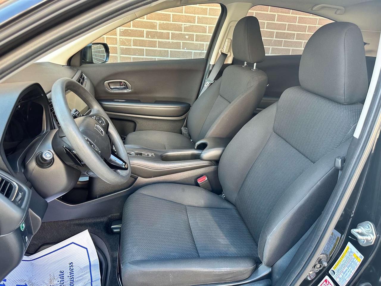2018 Honda HR-V EX ~ AWD ~ ONE OWNER ~ NO ACCIDENTS ~ CERTIFIED Photo