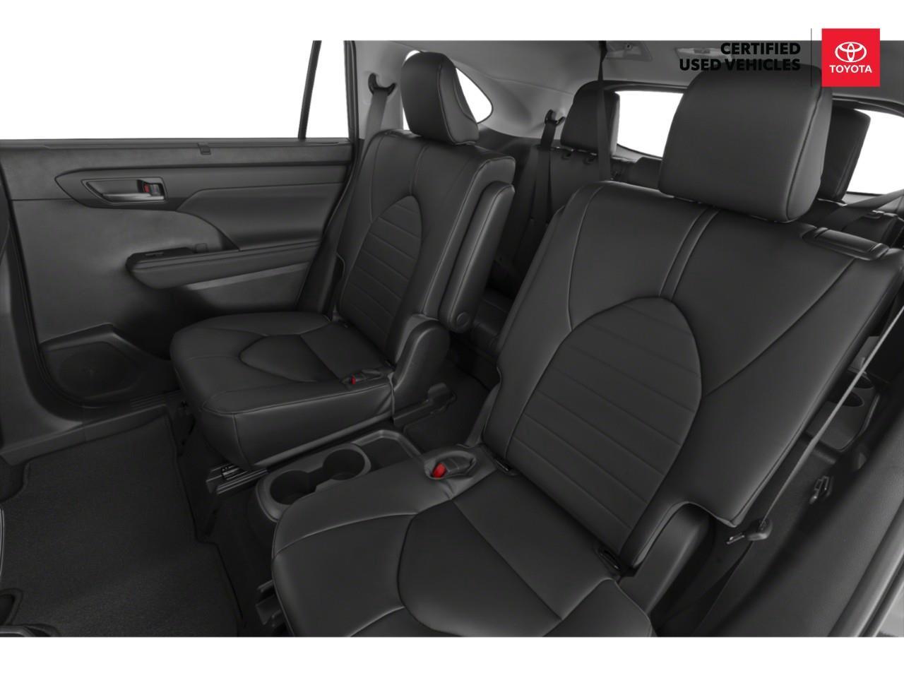 2023 Toyota Highlander XLE 4dr All-wheel Drive Photo