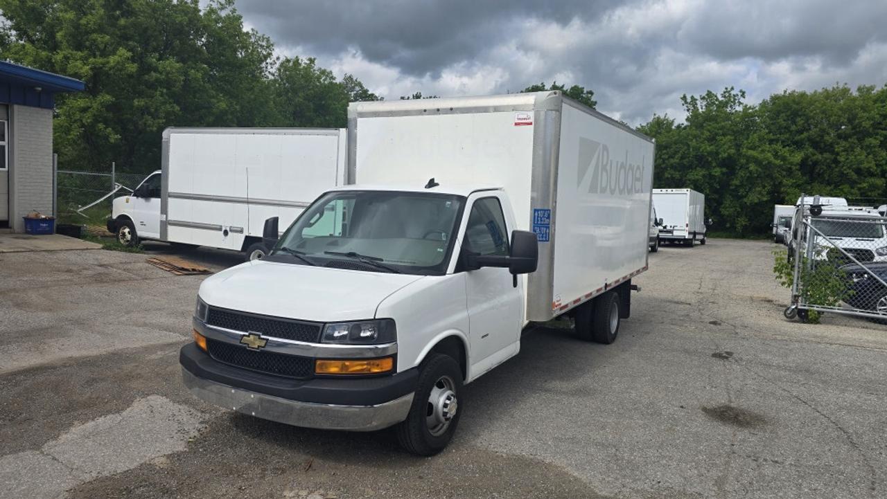 2020 GMC Savana G3500 - 16Ft - V8 Gas - Ramp Photo