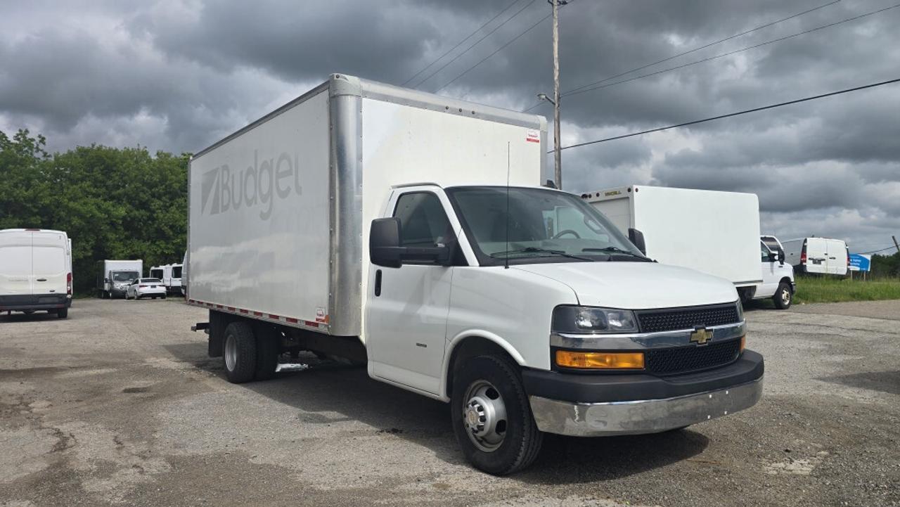 2020 GMC Savana G3500 - 16Ft - V8 Gas - Ramp Photo