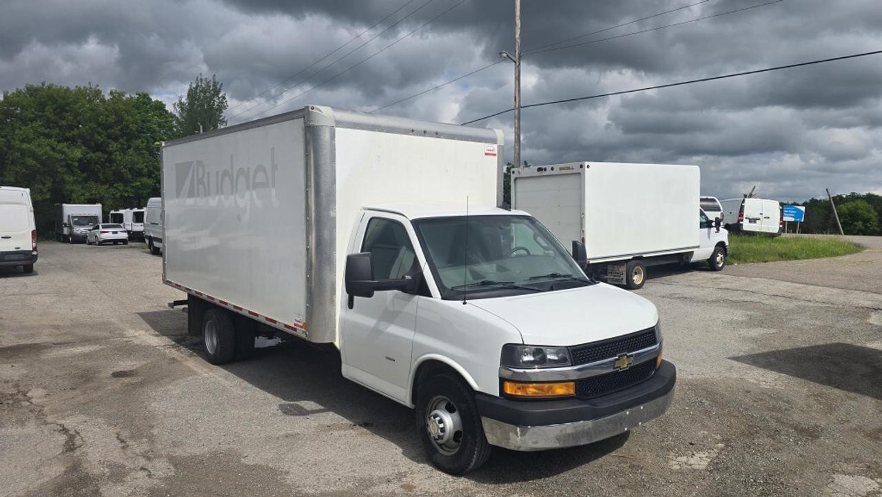 2020 GMC Savana G3500 - 16Ft - V8 Gas - Ramp Photo