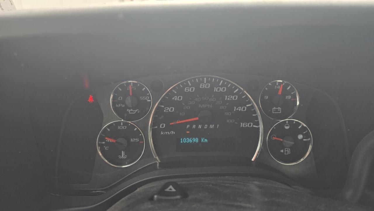 2020 GMC Savana G3500 - 16Ft - V8 Gas - Ramp Photo