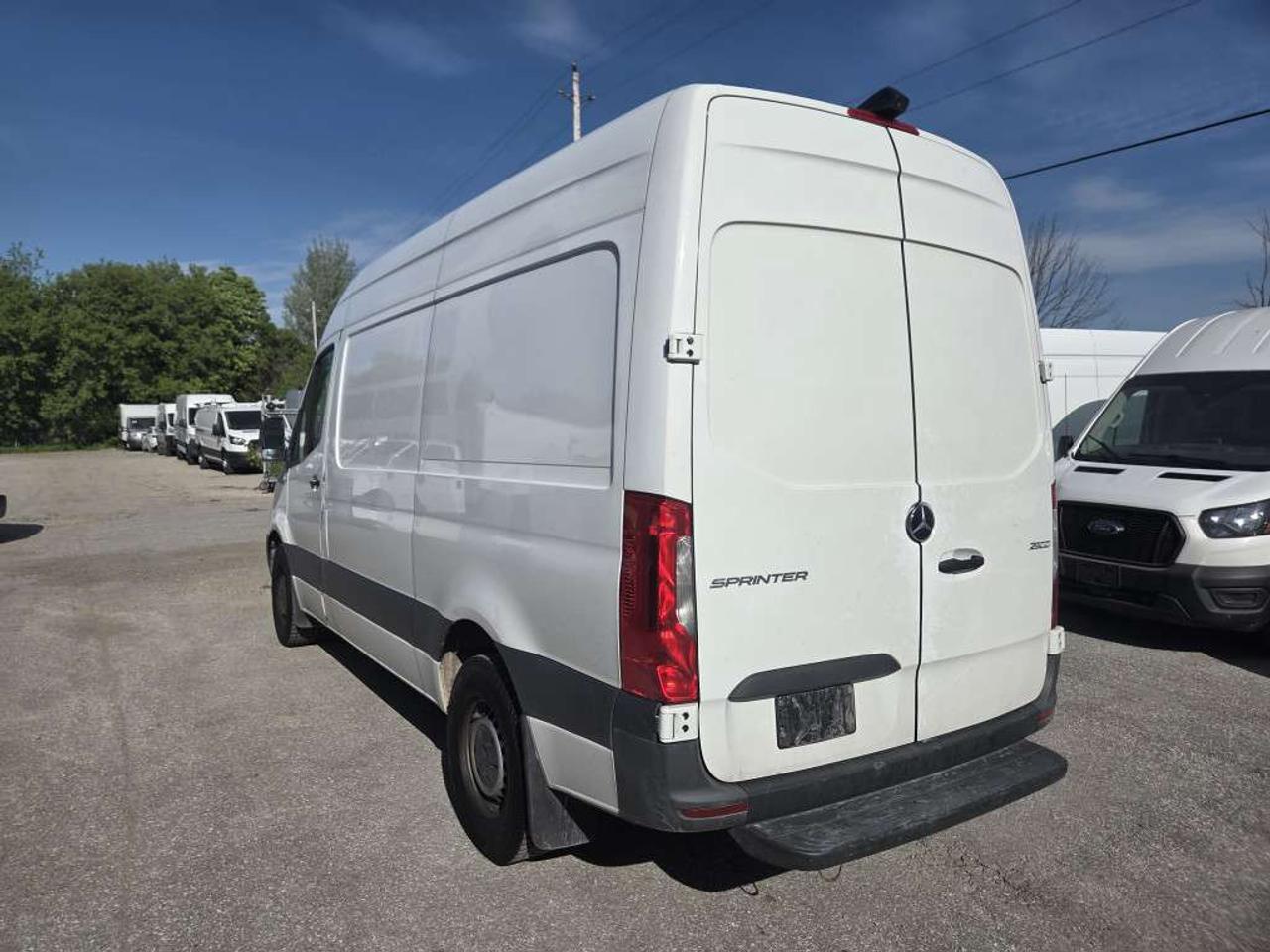 2022 Mercedes-Benz Sprinter V6 Diesel - 2500 - 144WB - High Roof - D - HCV-438711 - -None Photo