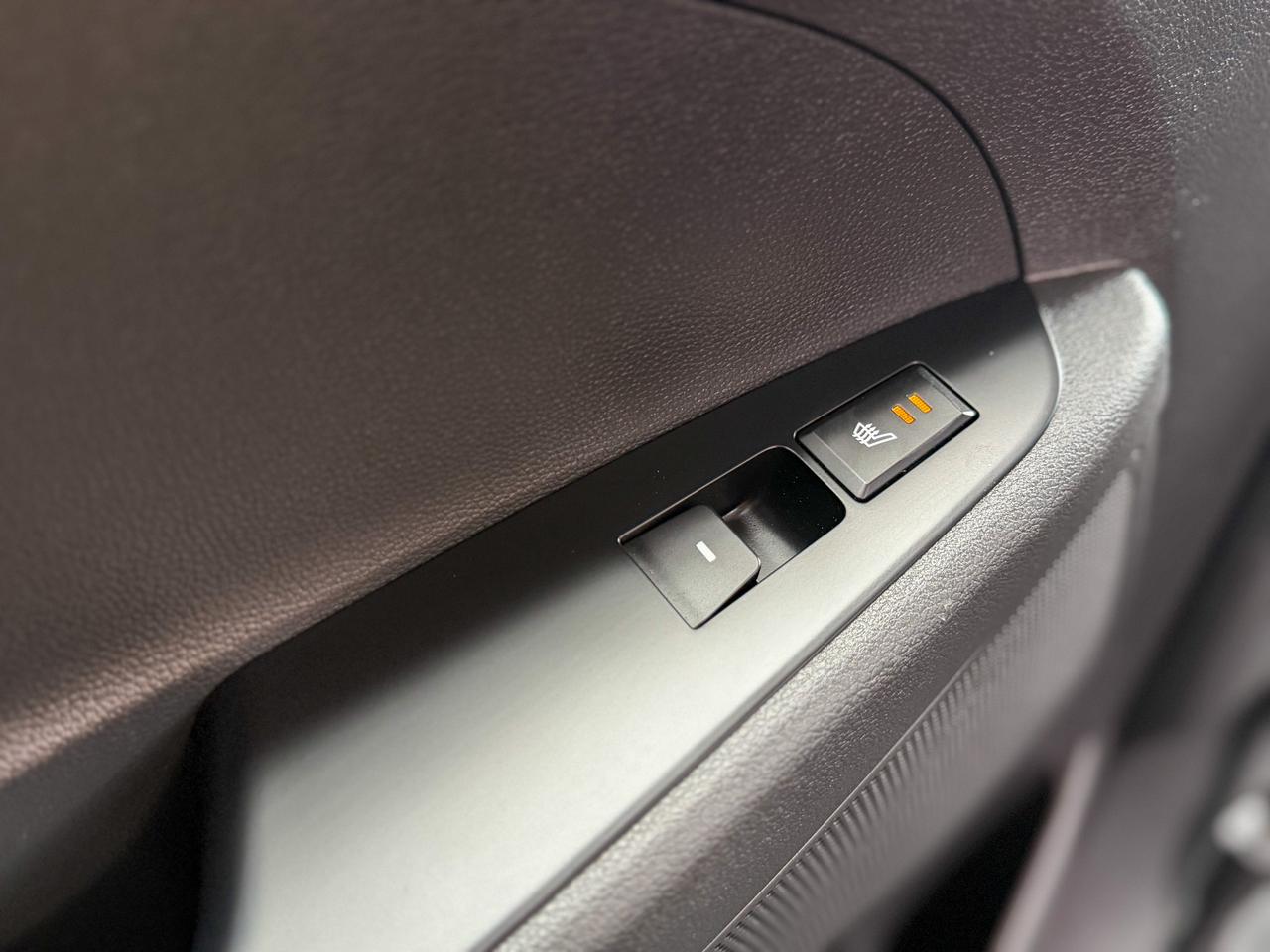 2017 Hyundai Tucson Premium/AWD/LOW KM/BSM/CAMERA/2.0L/HEATED SEATS Photo