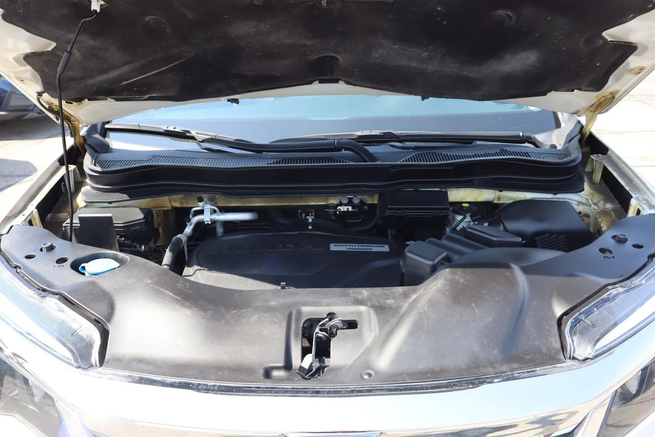 2019 Honda Pilot EX-L w/NAVI (A6) 4dr All-Wheel Drive Photo