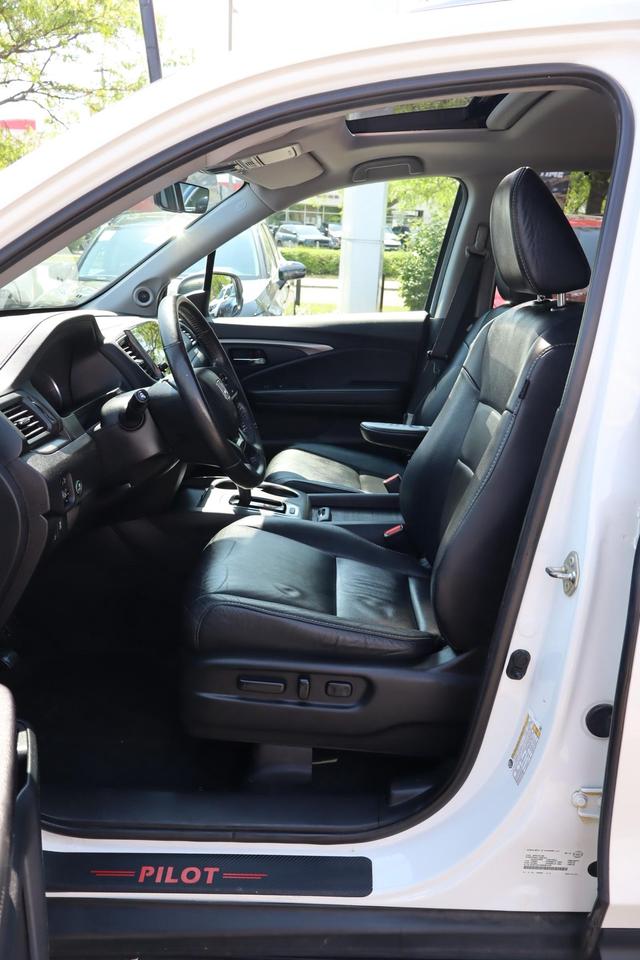 2019 Honda Pilot EX-L w/NAVI (A6) 4dr All-Wheel Drive Photo