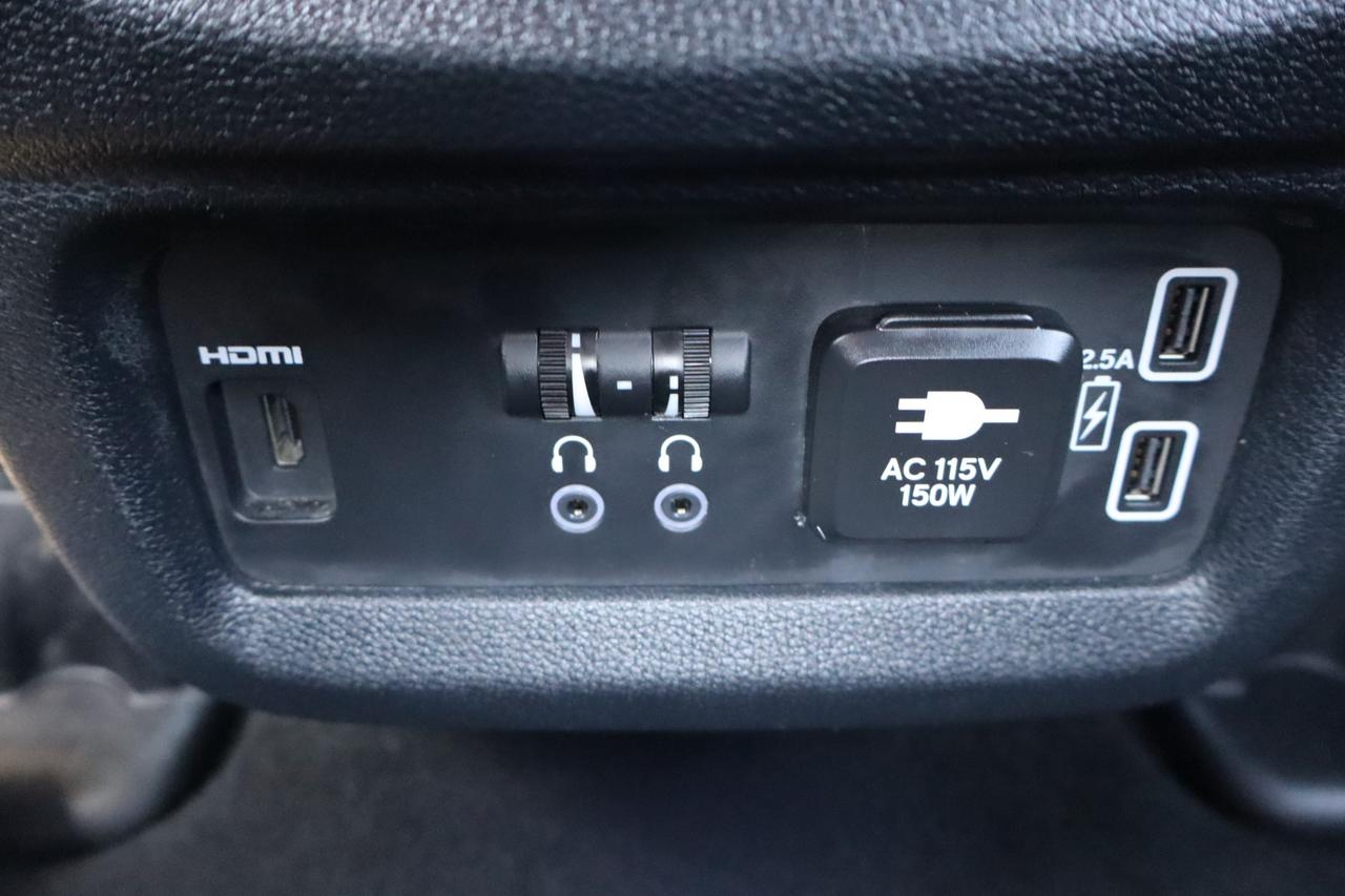 2022 Honda Pilot Black Edition 4dr All-Wheel Drive Photo