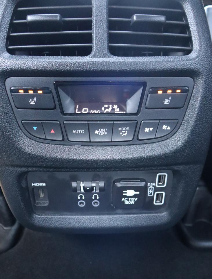 2022 Honda Pilot Black Edition 4dr All-Wheel Drive Photo
