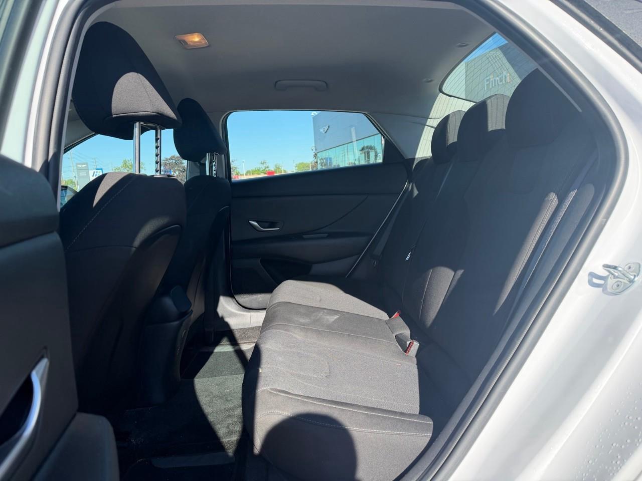 2023 Hyundai Elantra ESSENTIAL 4DR SEDAN Photo