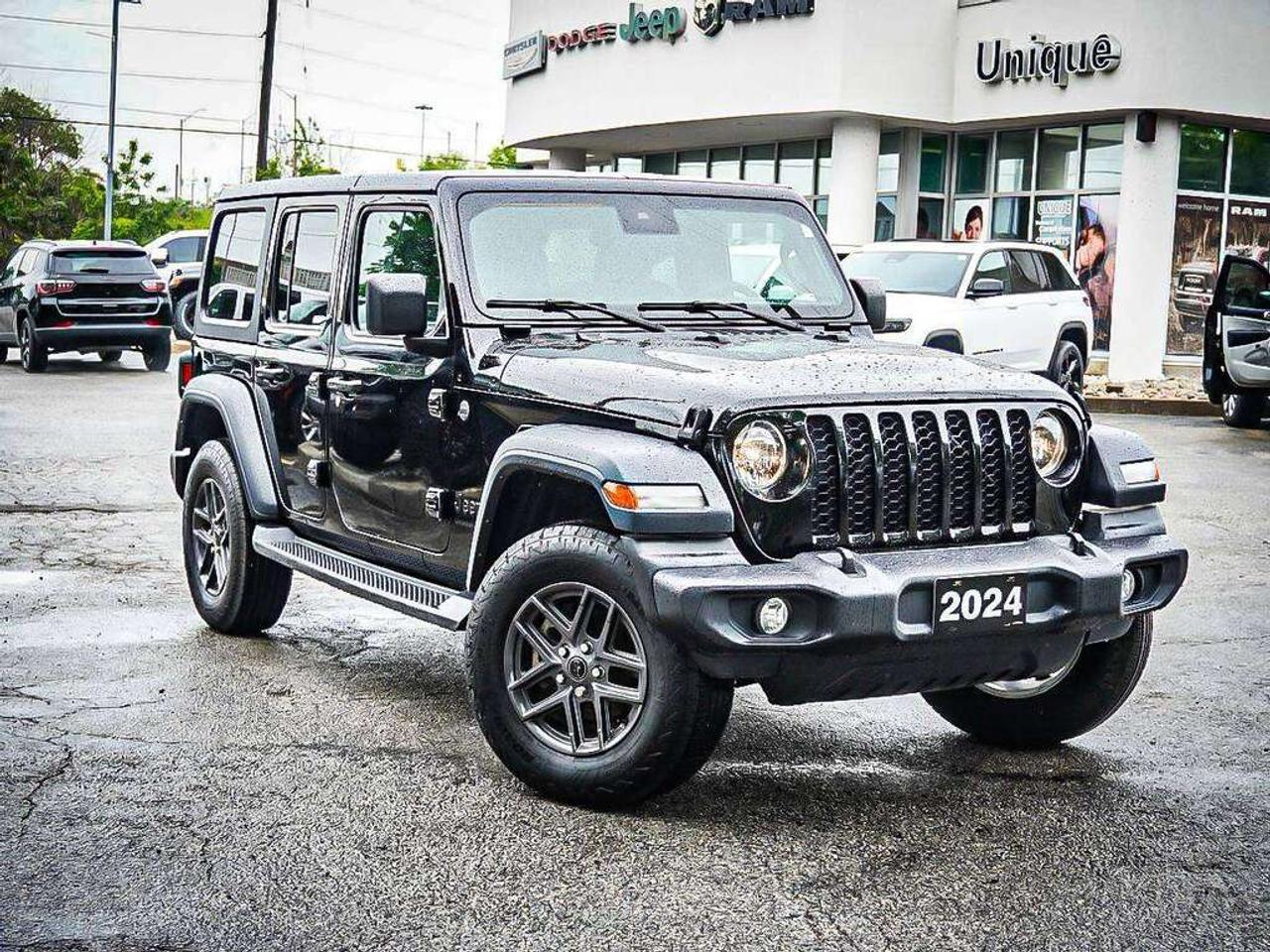 2024 Jeep Wrangler  Photo
