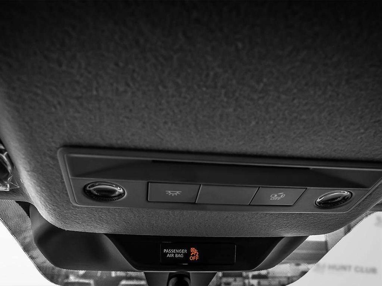2026 Nissan Kicks SV Photo