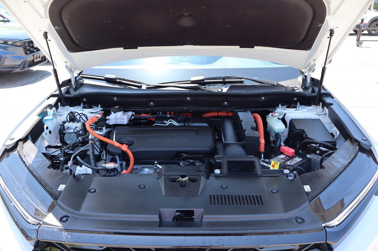 2025 Honda CR-V Hybrid Touring 4dr All-Wheel Drive Photo